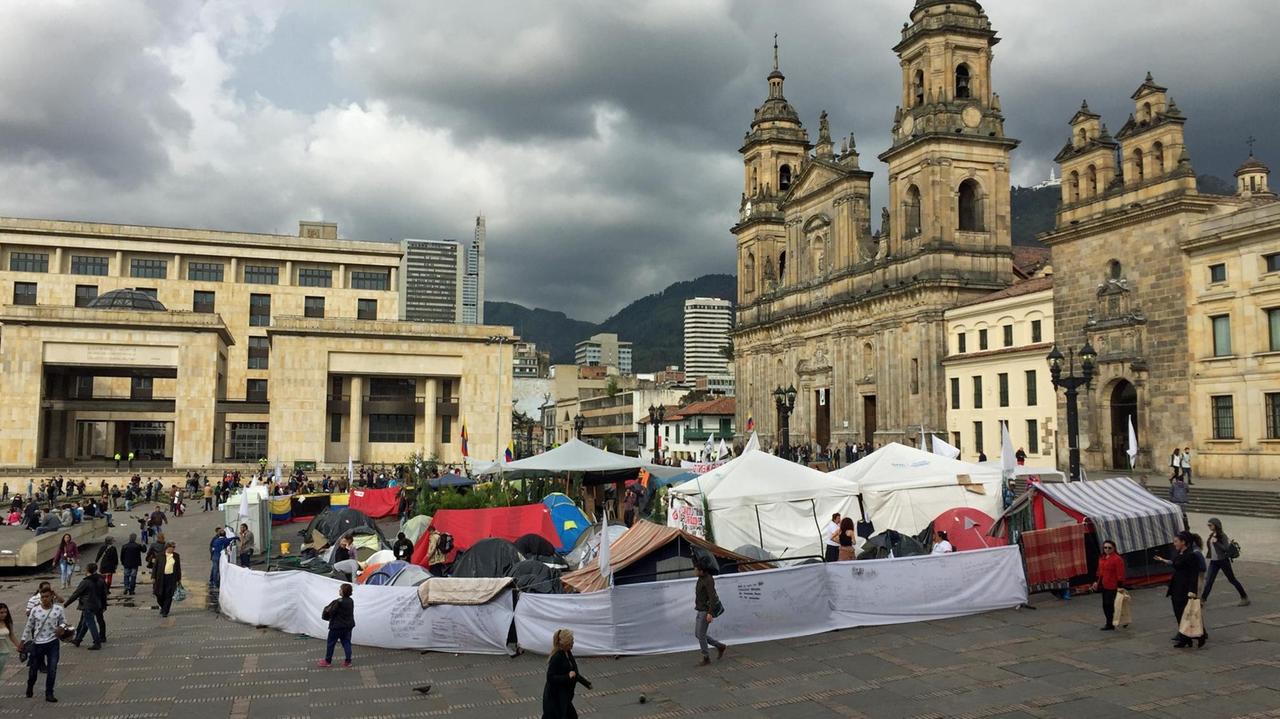 Friedenscamp in Kolumbiens Hauptstadt Bogotá