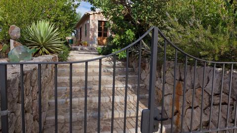 Eingang zu einem Ferienhaus auf Mallorca