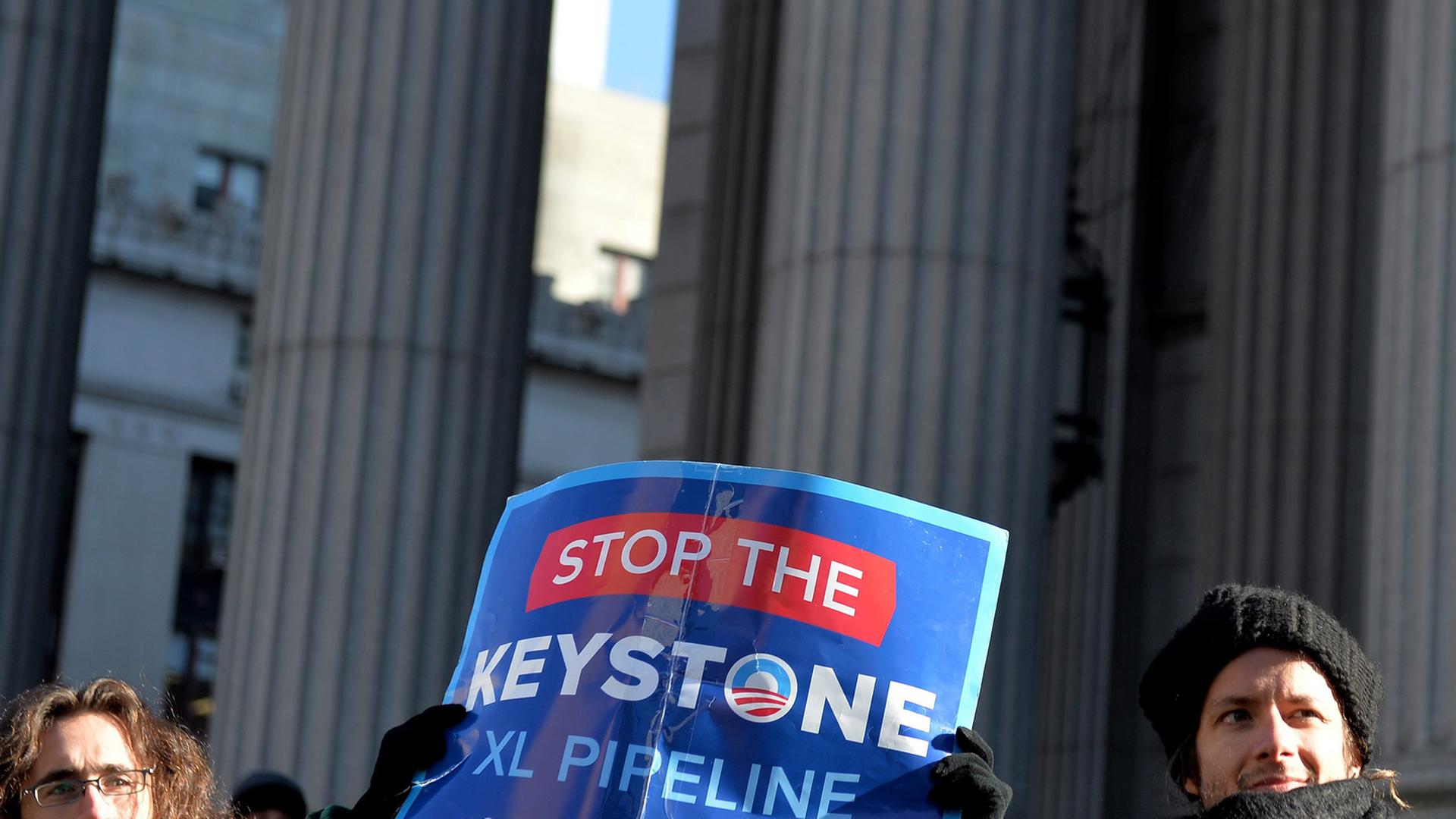 Demonstranten protestieren gegen die Ölpipeline Keystone XL (18.11.2014)