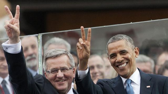 Die Präsidenten von Polen und den USA, Bronislaw Komorowski (l.) und Barack Obama