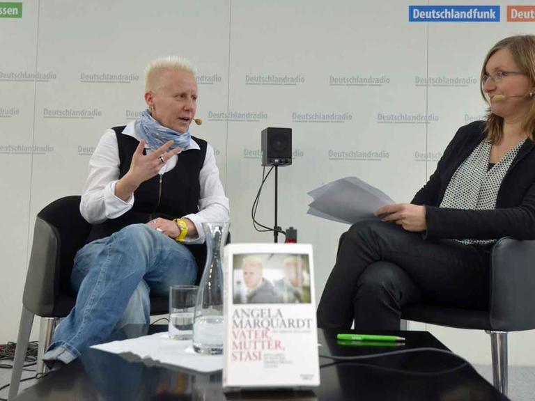 Angela Marquardt im Gespräch auf der Leipziger Buchmesse