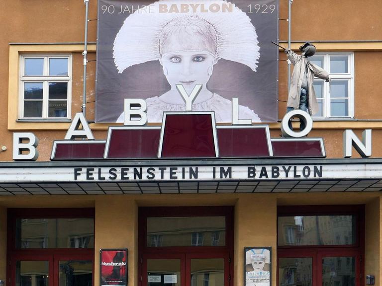 Berlin Mitte, Kino Babylon am Rosa Luxemburg Platz Berlin