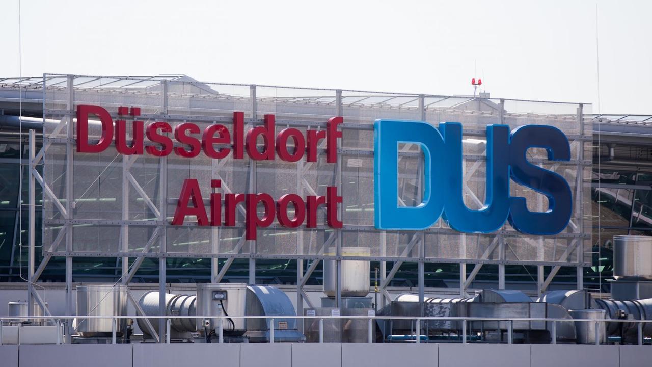 Das Logo des Flughafens Düsseldorf 