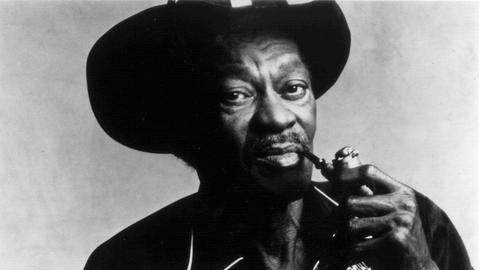 BRU - 10FEB98 - BRUSSELS- FOR YOYR FILES & ILLUSTRATIONS - BRUSSELS 3RD BLUES FESTIVAL IN THE ANCIENNE BELGIQUE ON SATURDAY FEBRUARY 14. PIC-: CLARENCE GATEMOUTH BROWN pic- Belga- HO-Carol friedman /ver CarolxFriedman PUBLICATIONxINxGERxSUIxAUTxONLY x229261x
