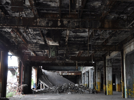 Fisher Body, eine vom Architekt Albert Kahn erbaute Fabrik. Scrapper, also Schrotthändler, die Metall aus verlassenen Fabriken klauen, haben die viele der Baudenkmale inzwischen komplett entkernt.