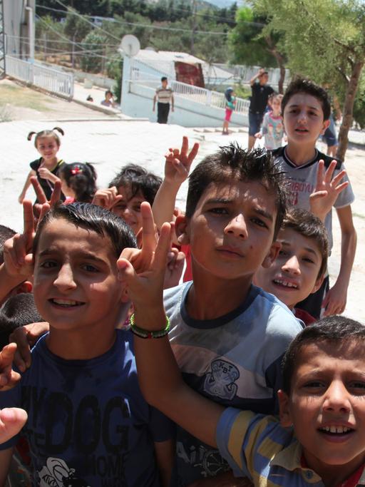 Flüchtlingskinder aus Syrien, die in der Provinz Antakya untergebracht sind.