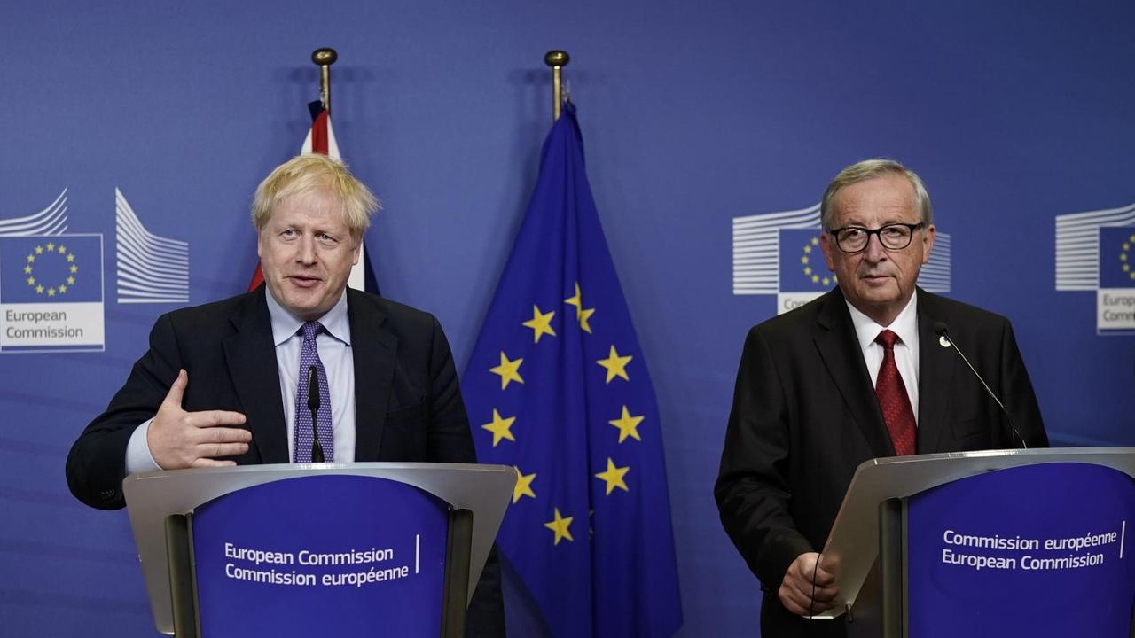 Johnson und Juncker sprechen gemeinsam mit Journalisten