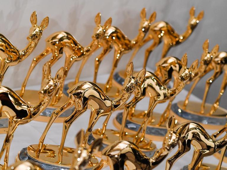 Einige goldene Bambis.