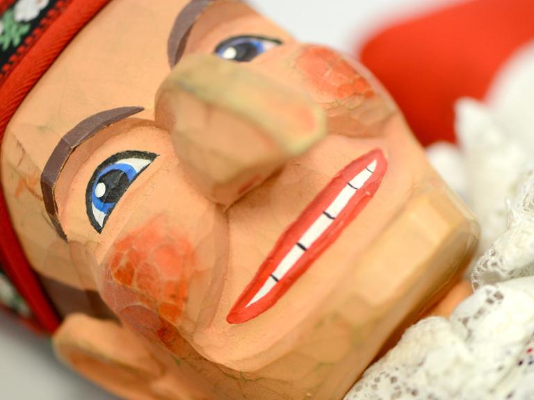 Das Bild einer Kasperle-Puppe.