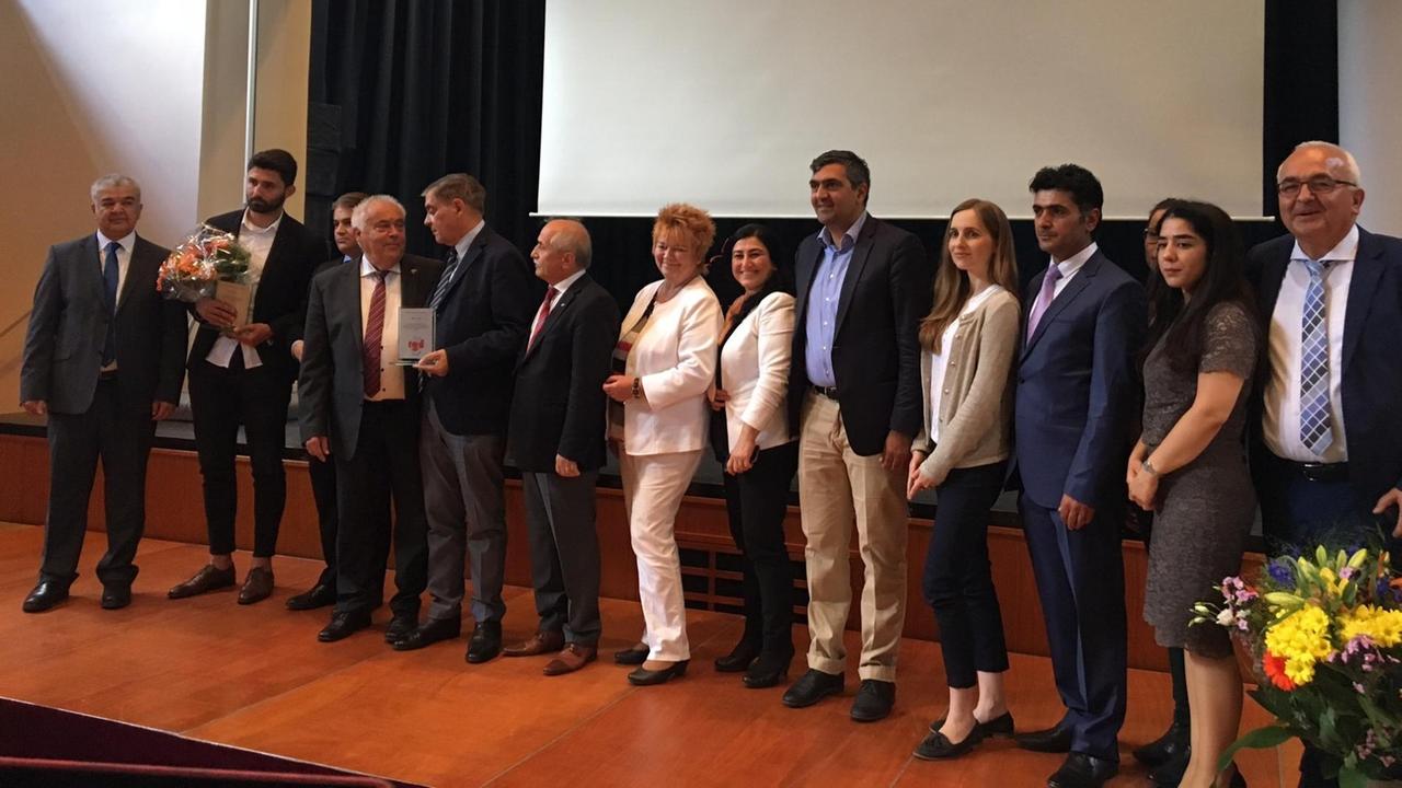 Mitglieder der Türkischen Gemeinde in Deutschland (TGD) am Samstag (10.06.2017) beim Bundeskongress des Verbandes