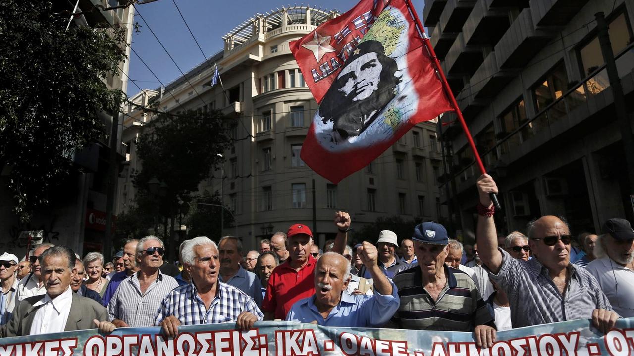 Athen: Rentner protestieren gegen Sparpläne