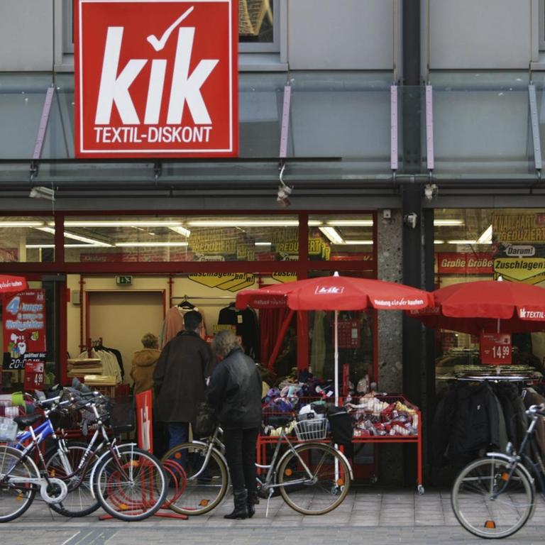 Ladenzeile von KiK