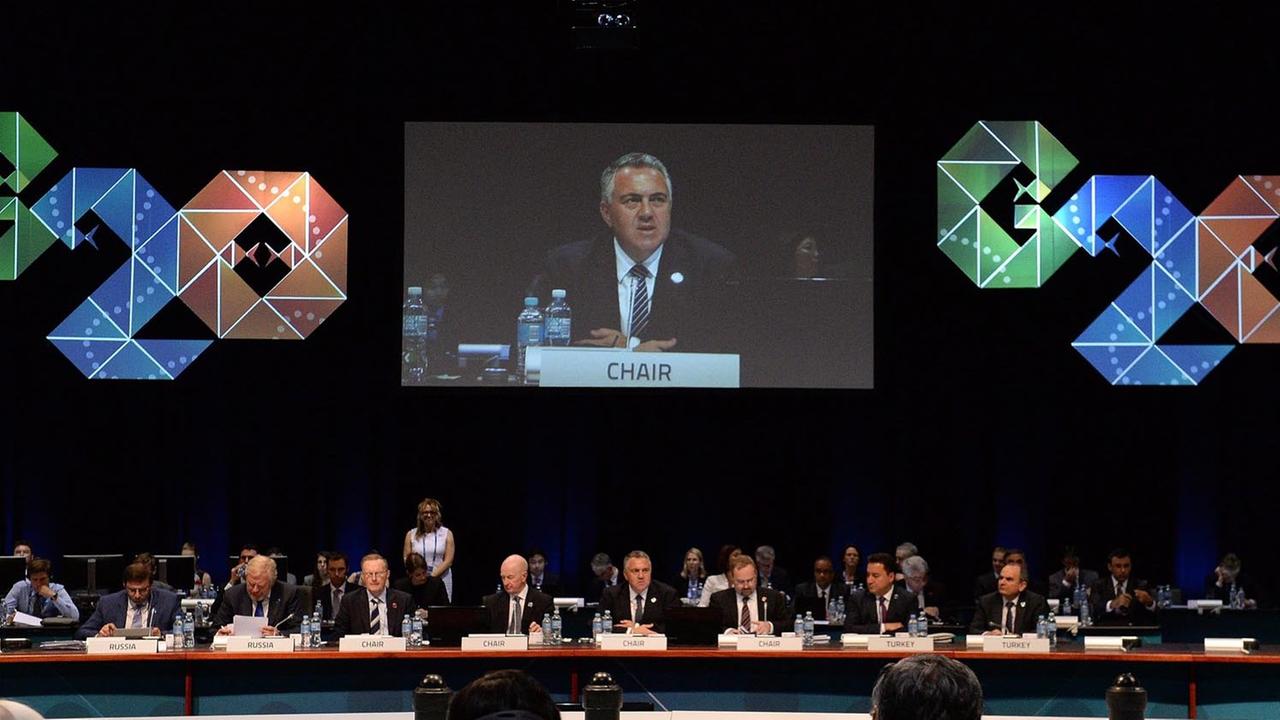 Der australische Schatzminister Joe Hockey vor dem Plenum des G20-Treffens in Cairns.