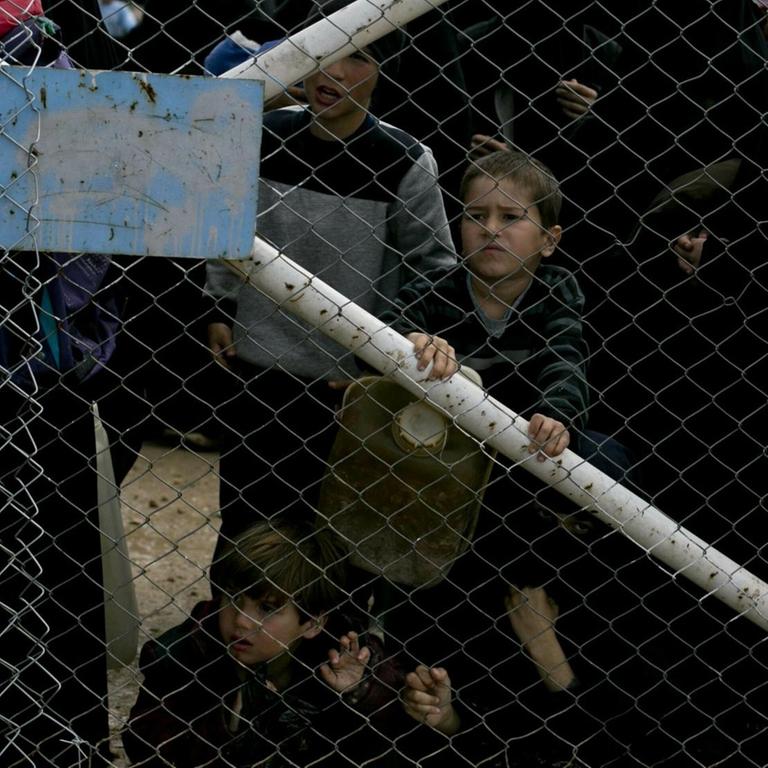 Medienberichte - Mehrheit ausländischer IS-Familien hat Lager in Nordsyrien verlassen