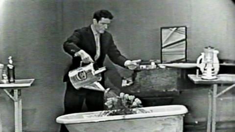 John Cage: Water Walk, TV-Performance von 1960