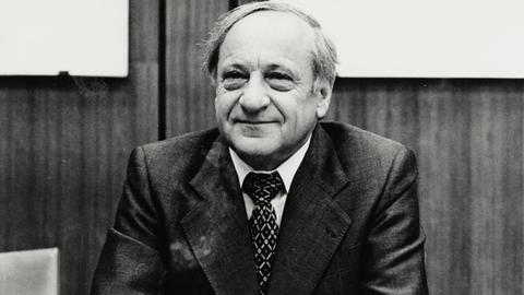 Hermann Gmeiner, Gründer der SOS Kinderdörfer, in einer Aufnahme aus dem Jahr 1977