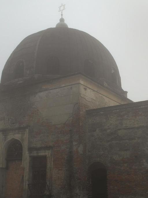 Tscherniwzi (Czernowitz), Bukowina, Ukraine, 2014 | Leichenhalle auf dem jüdischen Friedhof