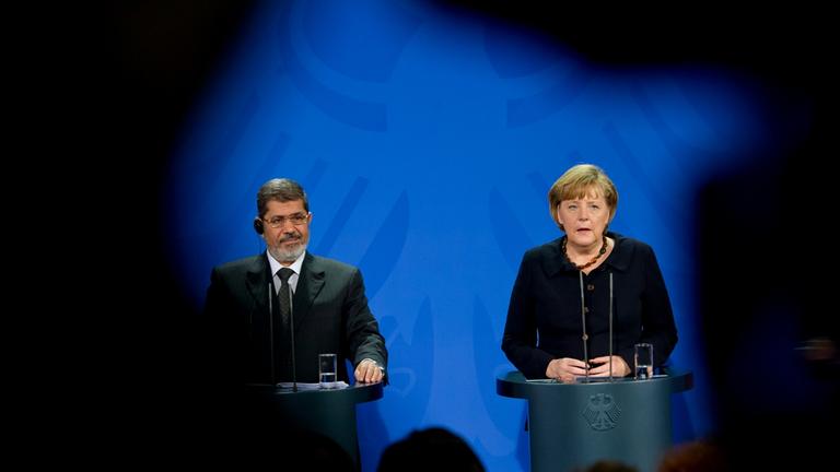Mursi und Merkel in Berlin (Bild: picture alliance / dpa)