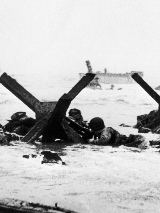 Landung der Invasionstruppen am 6. Juni 1944 in der Normandie