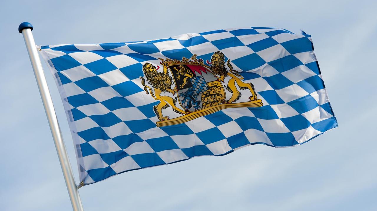 100 Jahre Freistaat - Bayern feiert und streitet