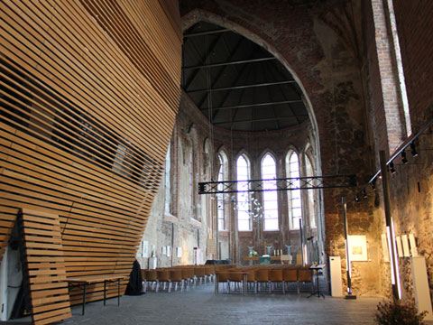Die Dorfkirche in Müncheberg wird heute genutzt als Konzertsaal, Bibliothek und Tagungszentrum. Die Dorfkirche in Müncheberg wird heute genutzt als Konzertsaal, Bibliothek und Tagungszentrum.