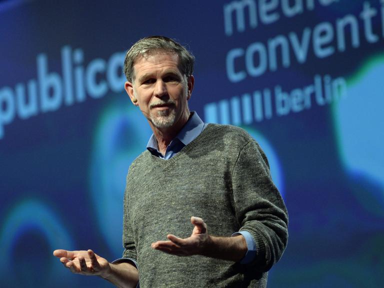 Netflix-CEO Reed Hastings spricht am 05.05.2015 bei der Internetkonferenz Re:publica in Berlin. Die Konferenzen laufen vom 05.05.2015 bis 07.05.2015 unter dem Motto "Finding Europe".