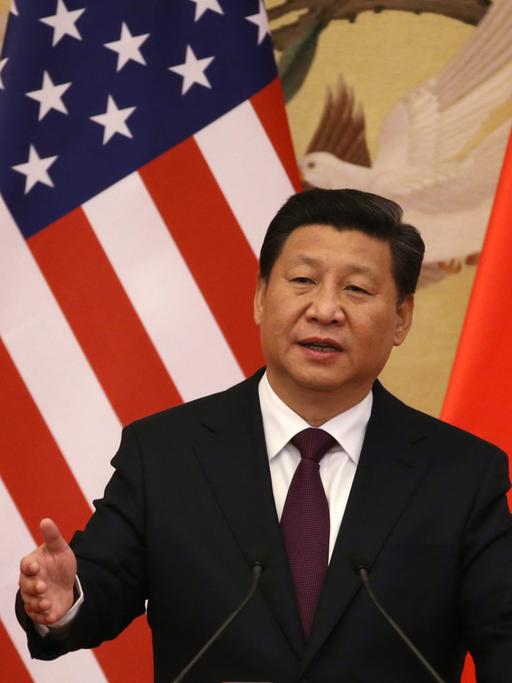 Der chinesische Präsident Xi Jinping bei einer Pressekonferenz am Rande des APEC-Gipfels in Peking.