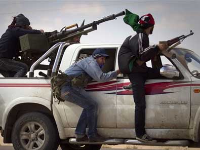Rebellen in Libyen südlich von Bengasi