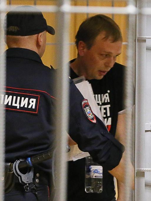 Der Journalist Iwan Golunow nach seiner Verhaftung, angeblich wegen Drogenbesitzes.