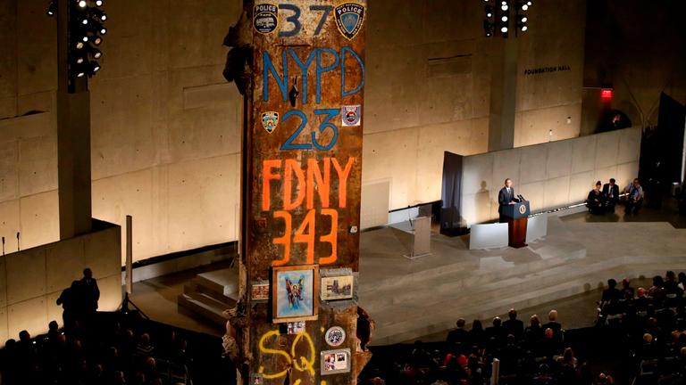 US-Präsident Obama bei der Eröffnung des Museums am Ground Zero. (Bild: EPA/JOHN ANGELILLO / POOL) US-Präsident Obama bei der Eröffnung des Museums am Ground Zero. (Bild: EPA/JOHN ANGELILLO / POOL)