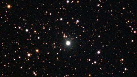 Die Nova im Sternbild Zentaur brachte 2013 neue Erkenntnisse zur Herkunft von Lithium. Die Nova war auf der Erde sogar mit bloßem Auge zu sehen.