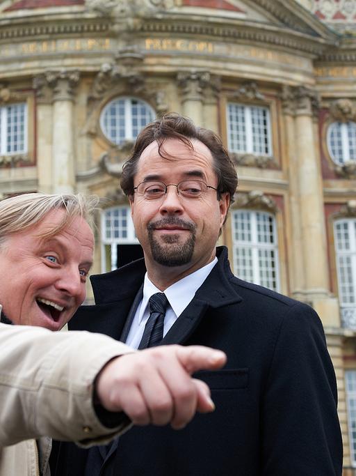 Die beiden Hauptdarsteller des "Tatort" Münster, Axel Prahl als Kommissar Thiel (l) und Jan Josef Liefers als Prof. Boerne