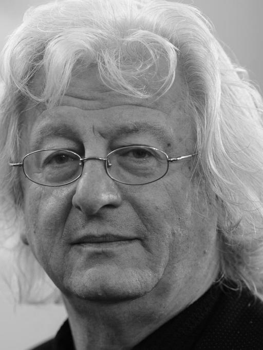 Der ungarische Schriftsteller Peter Esterhazy am 12. Oktober 2014 in der Paulskirche in Frankfurt am Main am Rande der Verleihung des Friedenspreises des Deutschen Buchhandels