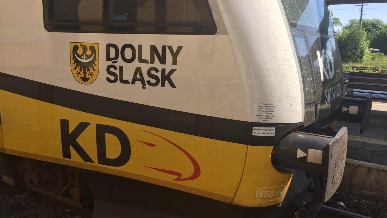 Schlesierwappen auf dem polnischen Regionalzug Dolny Slask.
