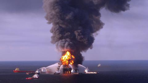 Die Explosion der Bohrinsel Deepwater Horizon zählt bis heute als größte Ölkatastrophe, 22. April 2010
