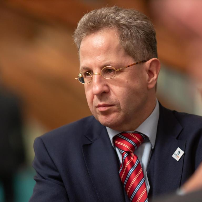Hans-Georg Maaßen (CDU), Ex-Verfassungsschutzpräsident, spricht im Hotel «Der Lindenhof» im Landtagswahlkampf mit örtlichen Kandidaten der CDU Thüringen. 