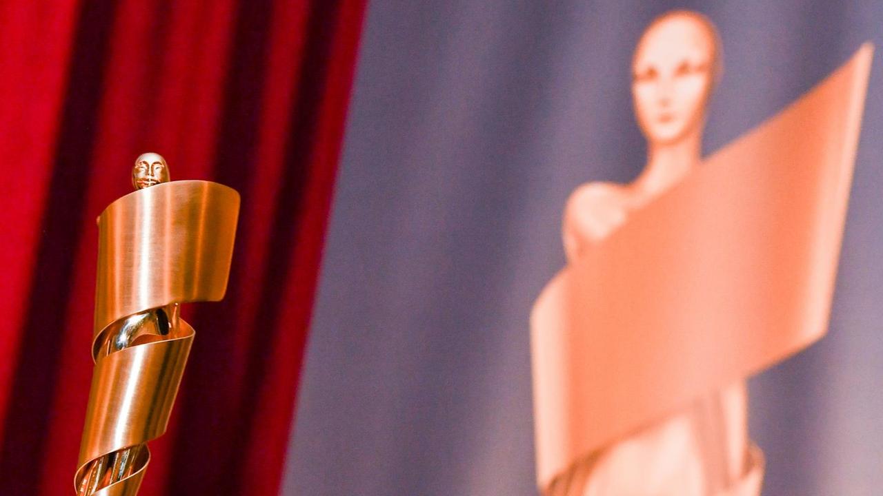 Der Filmpreis Lola bei der Bekanntgabe der Nominierungen für den Deutschen Filmpreis.