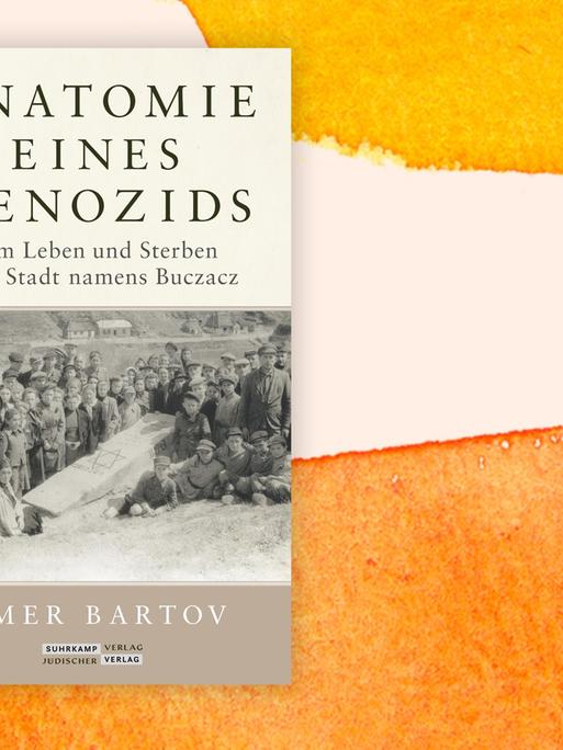 Cover von Omer Bartovs „Anatomie eines Genozids” vor Deutschlandfunk Kultur Hintergrund.