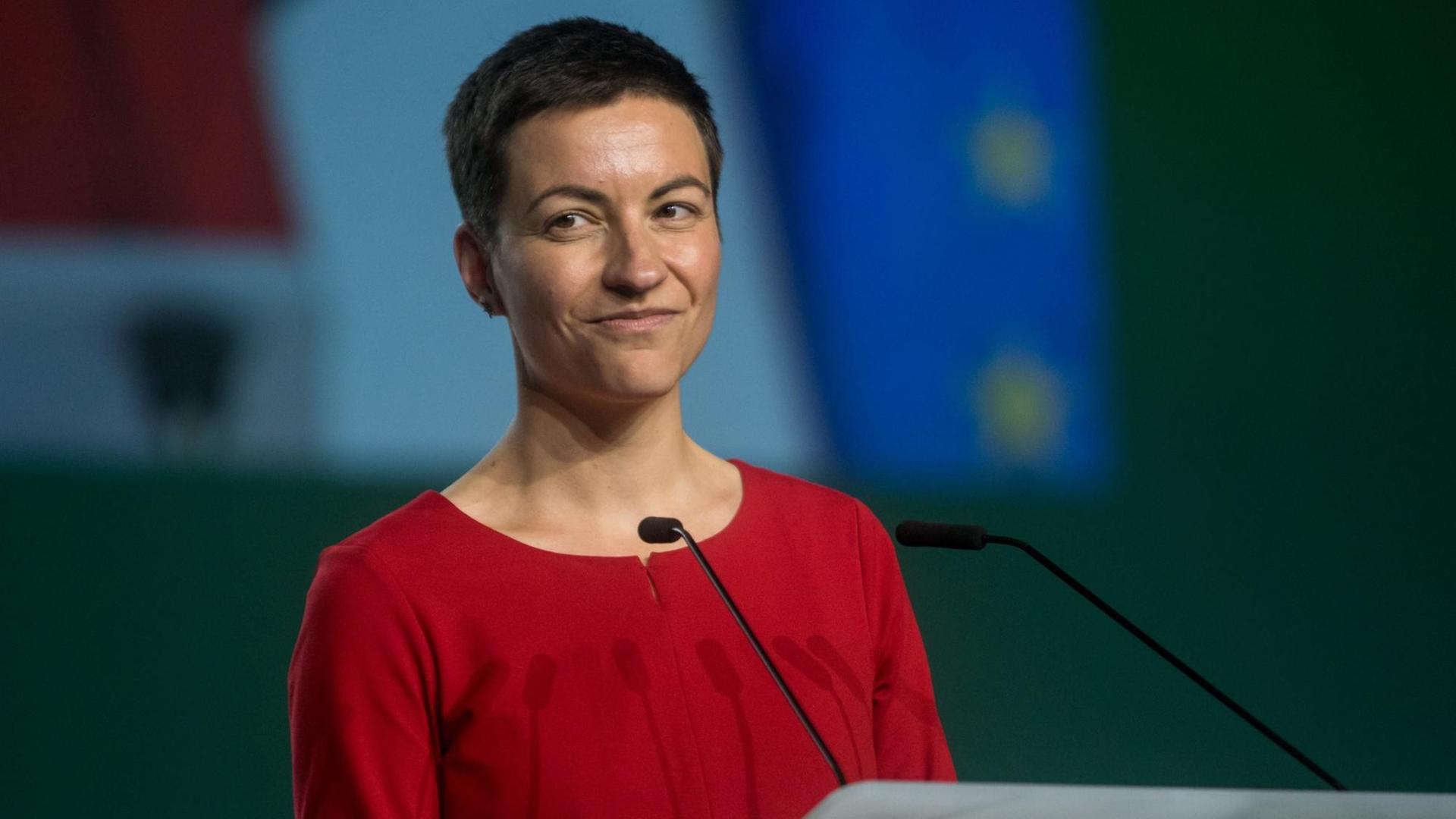 Ska Keller beim Treffen der europäischen Grünen in Villeurbanne