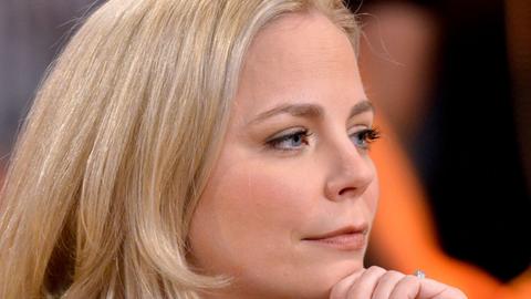 Thea Dorn, Schriftstellerin und Publizistin, aufgenommen am 07.05.2013 während einer TV-Talksendung in Berlin.