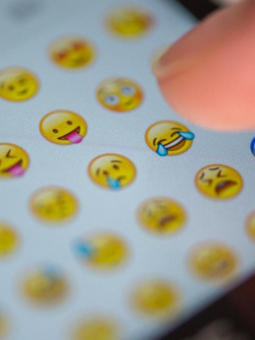 Autofahrer können bald mit Emojis kommunizieren – Digital