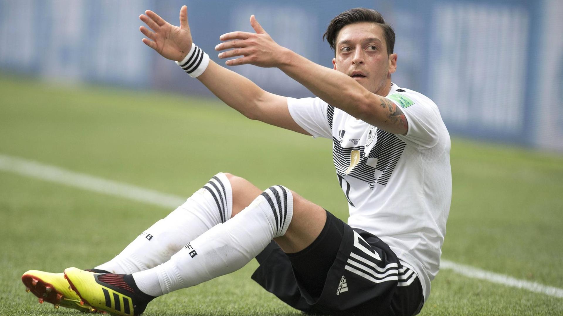 Der bisherige Fußball-Nationalspieler Mesut Özil im WM-Spiel gegen Mexiko.