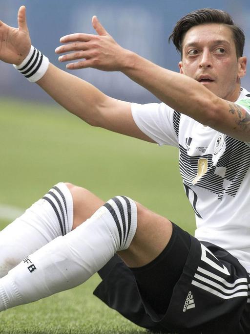 Der bisherige Fußball-Nationalspieler Mesut Özil im WM-Spiel gegen Mexiko.