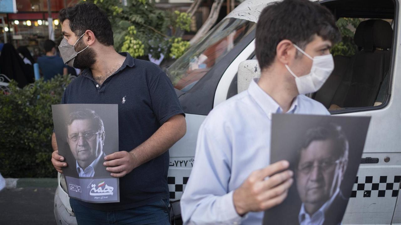 Straßenwahlkampf für Abdolnaser Hemmati in Teheran