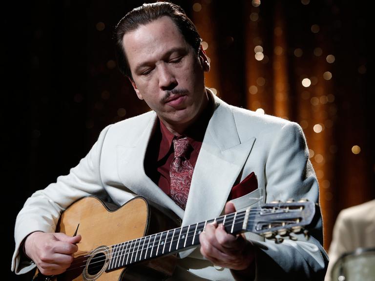 Reda Kateb in "Django", dem Eröffnungsfilm der 67. Berlinale