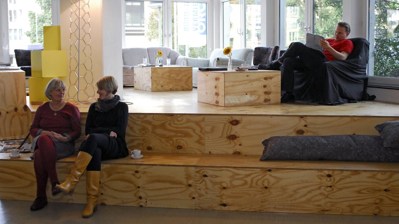 Raum im Betahaus im Berliner Bezirk Kreuzberg. Dort werden auf rund 1000 Quadratmeter Platz für Innovation, Kreativität und professionelles Arbeiten angeboten.