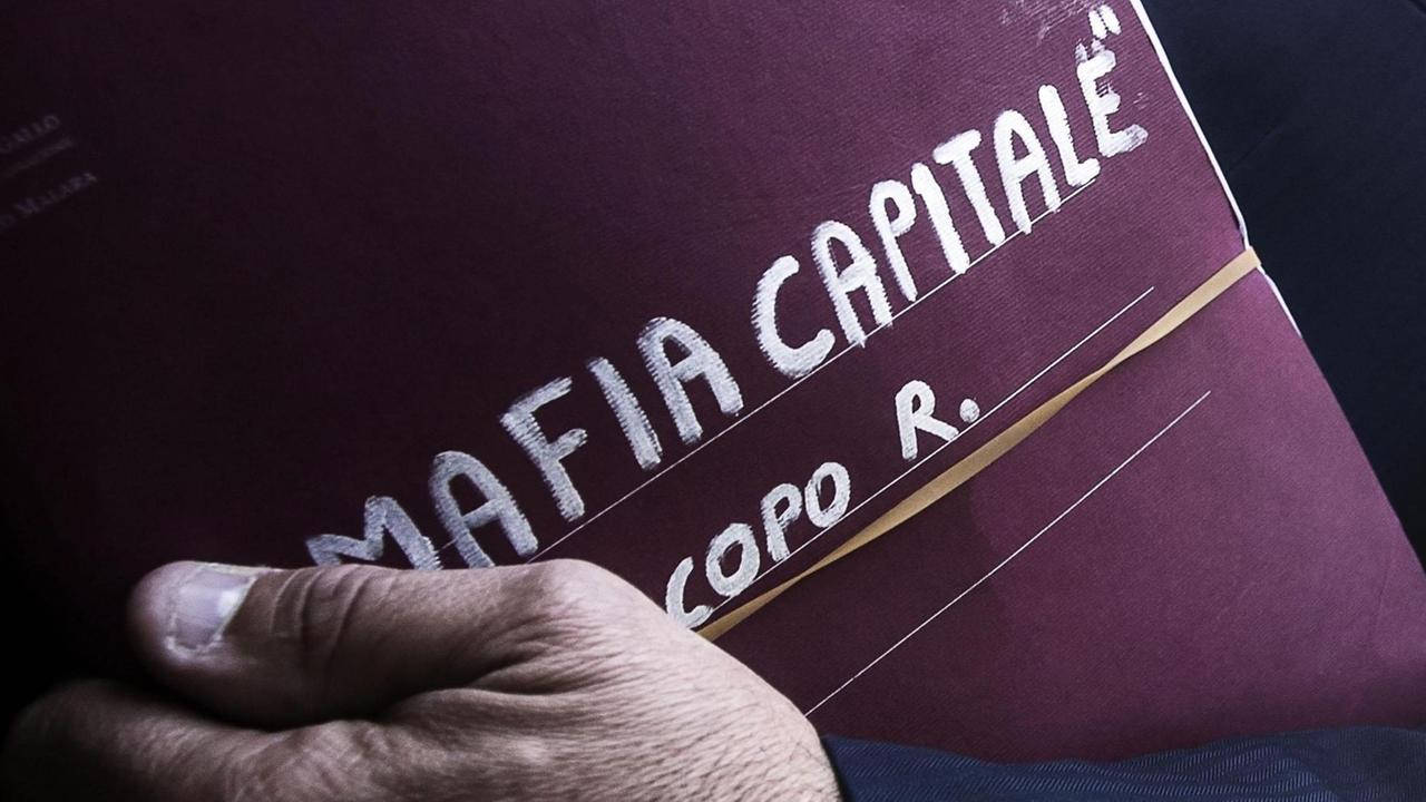 Ein Prozess gegen die "Hauptstadtmafia hat in Rom begonnen