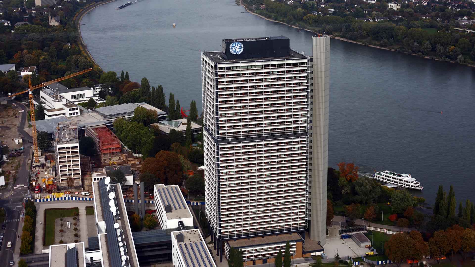 Der UN-Campus, das ehemalige Abgeordneten-Hochhaus Langer Eugen in Bonn