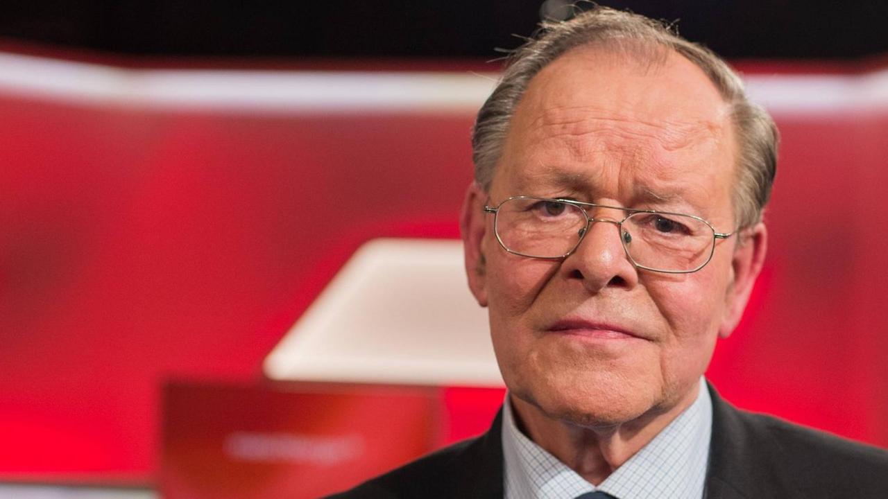 Der SPD-Politiker Rudolf Dreßler am 14.02.2018 im Berliner Studio der Sendung "Maischberger"