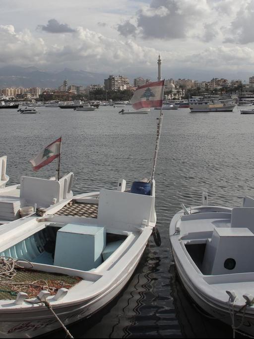 Blick auf den Hafen von Tripoli